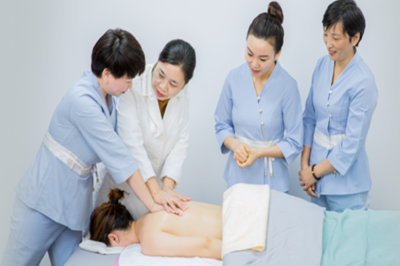 朵樂母嬰加盟 高級催乳師的專業賦能與創業機遇